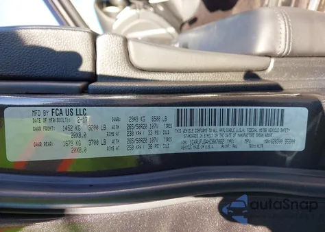 2017 Jeep Grand Cherokee Summit 4X4 из США, поврежденный, VIN 1C4RJFJG4HC807862